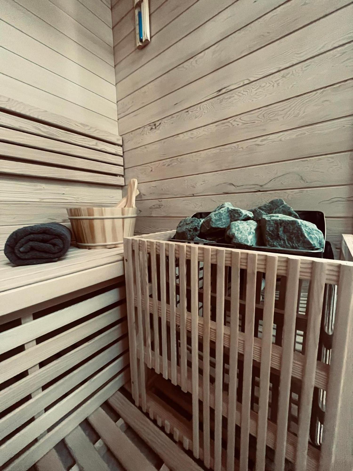 Kinizsi Udvar Apartmanház Balatonboglár Esterno foto