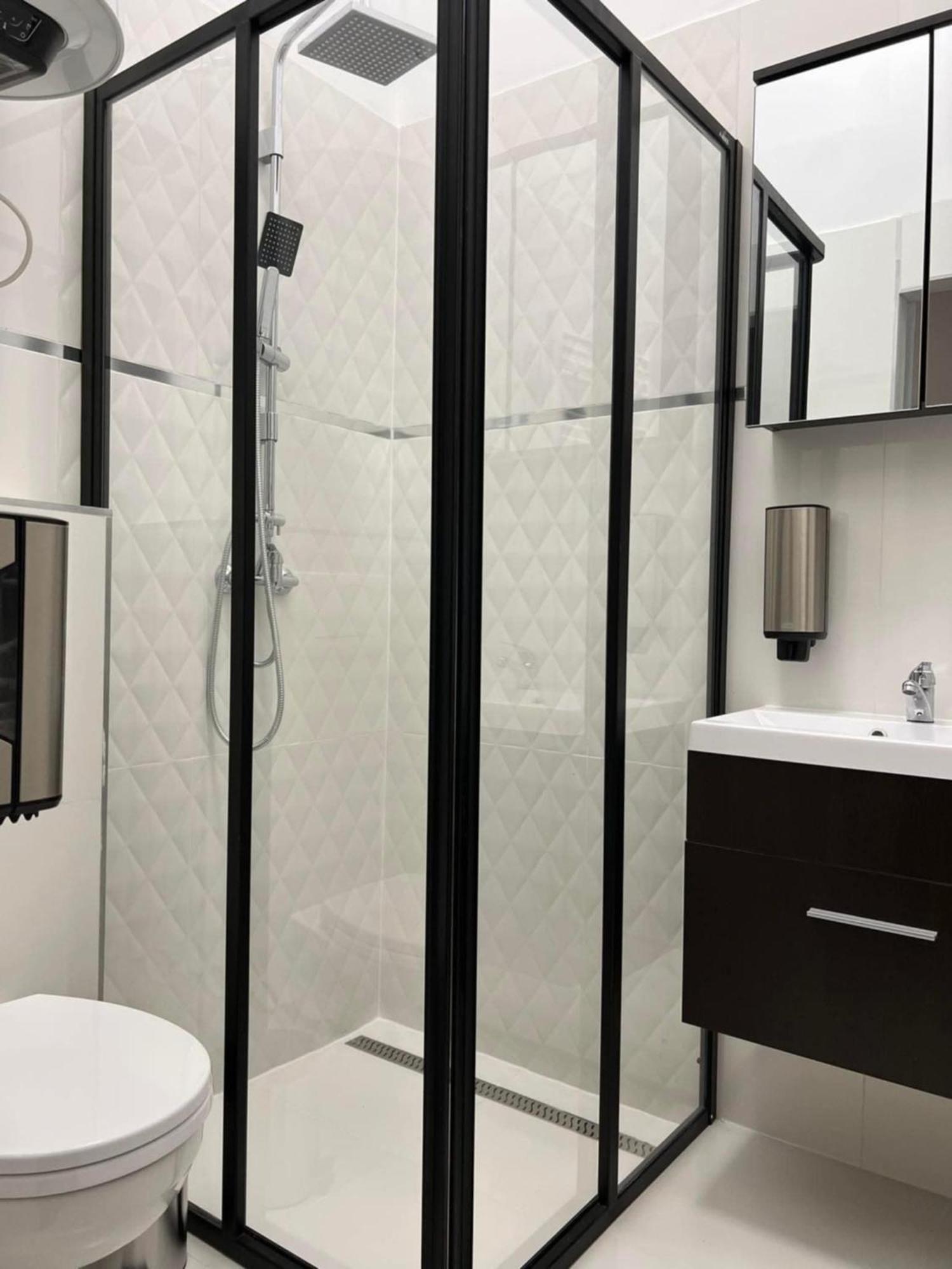 Kinizsi Udvar Apartmanház Balatonboglár Esterno foto